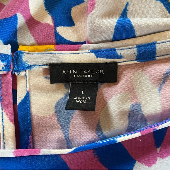 Abstract pattern top - Picture 4 of 4